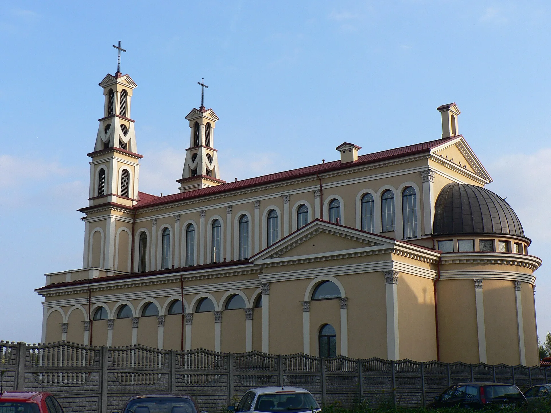 Pruszków - Pruszków - kościół pw. Matki Bożej Nieustającej Pomocy