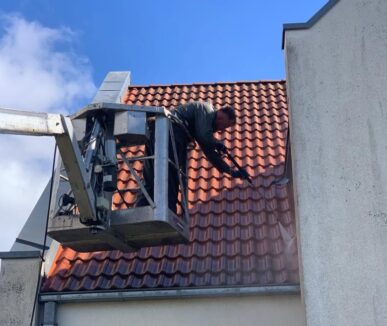 Usługa Mycie dachów
